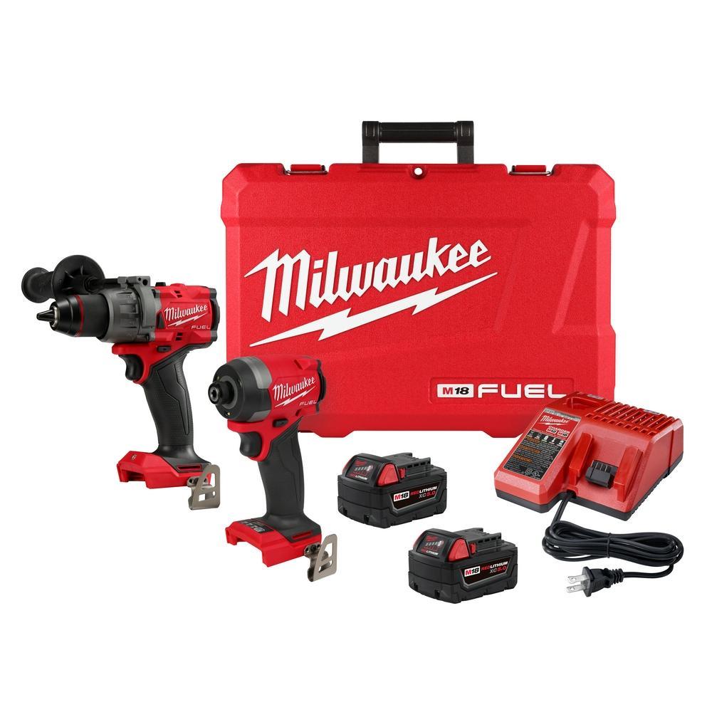 Milwaukee 369722 M18 FUEL 2-Tool Combo Kit, 1/2 in. Hammer Drill and 1/4 in. Impact Driver, 2 Batteries