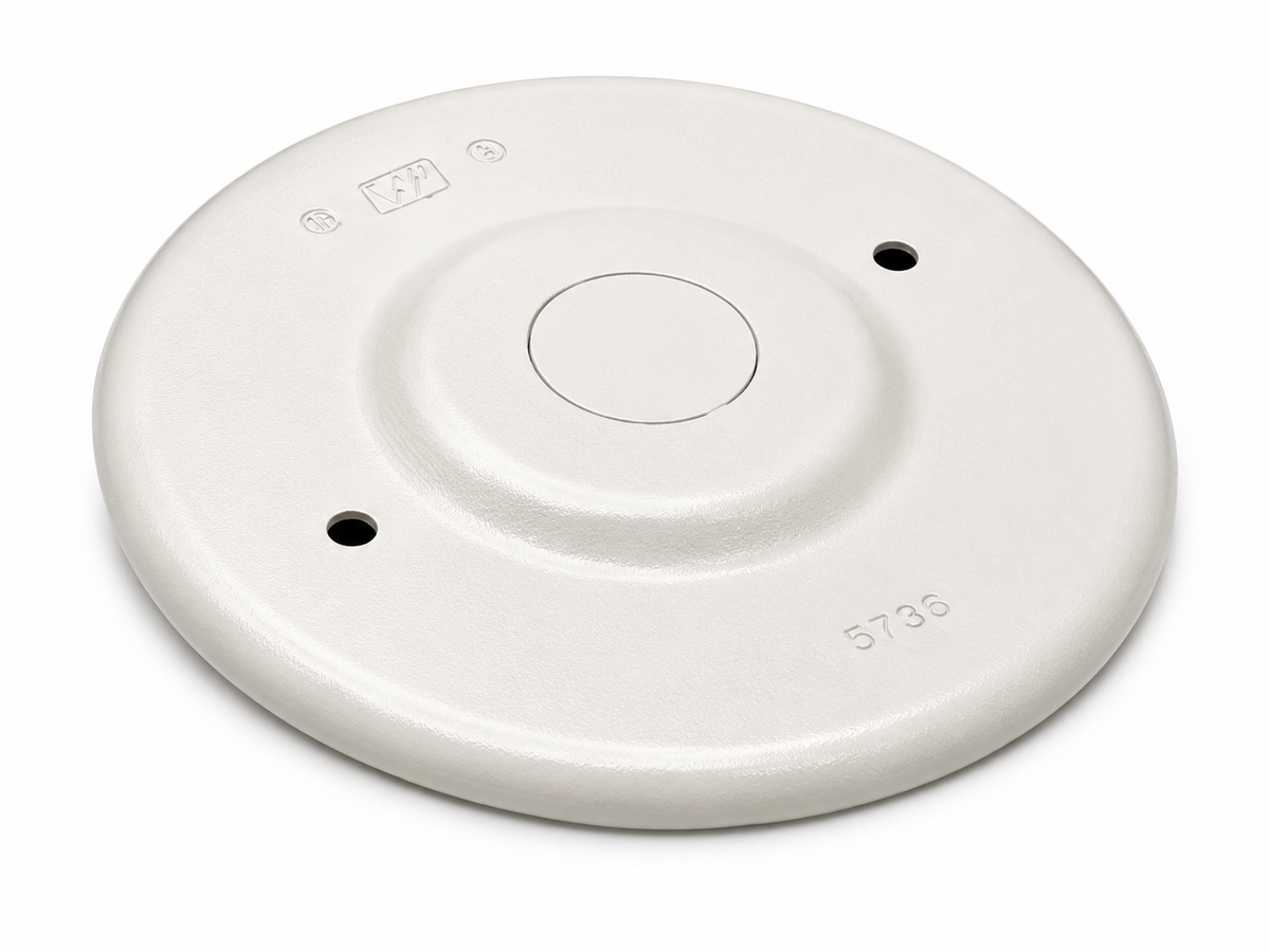 Wiremold® V5736 Blank Cover, For Use With 500 and 700 Series Raceway, Steel, Ivory/White
