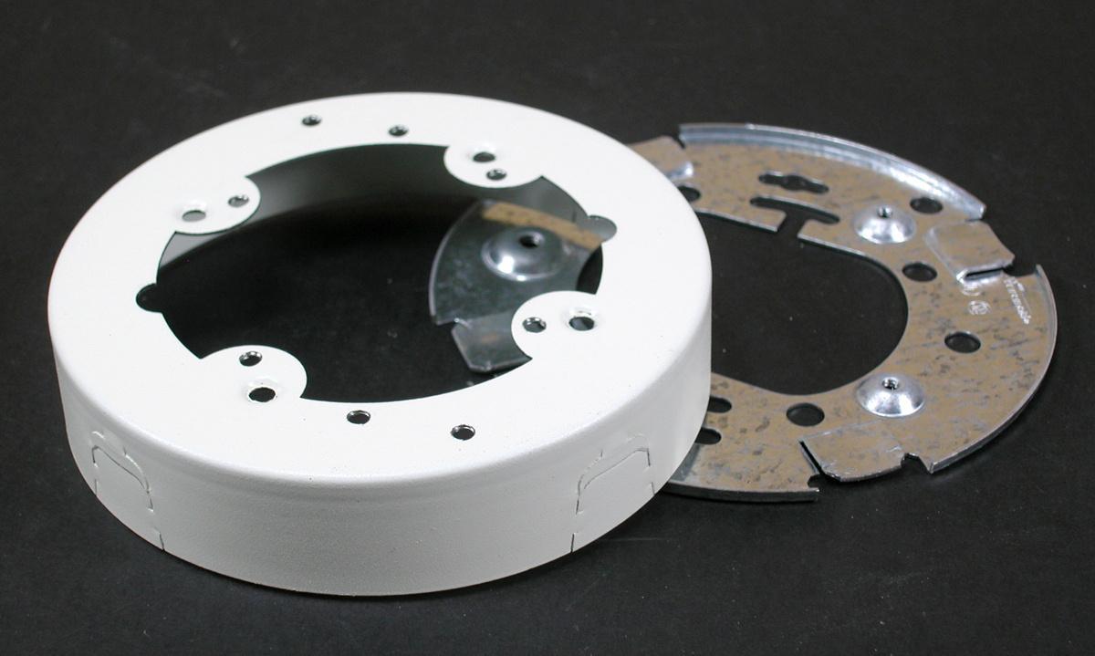Wiremold® V5737 Extension Box/Open Base, 4-3/4 in L x 1 in W x 5-1/2 in H, Steel, Ivory/White